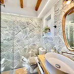 Evmaria With Private Swimming Pool Vila *