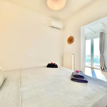Evmaria With Private Swimming Pool فيلة