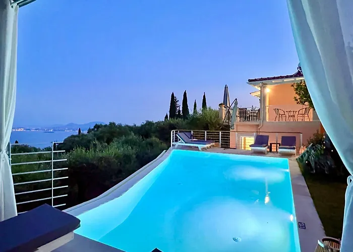 Evmaria With Private Swimming Pool *