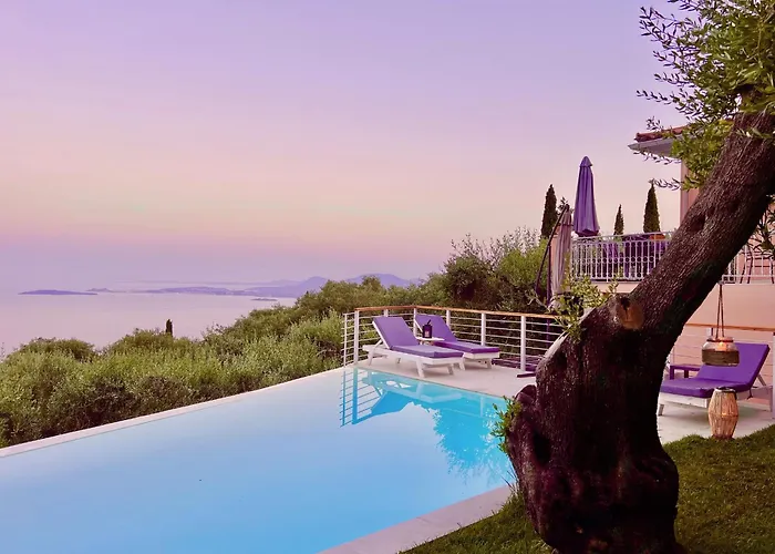 Evmaria With Private Swimming Pool וילה